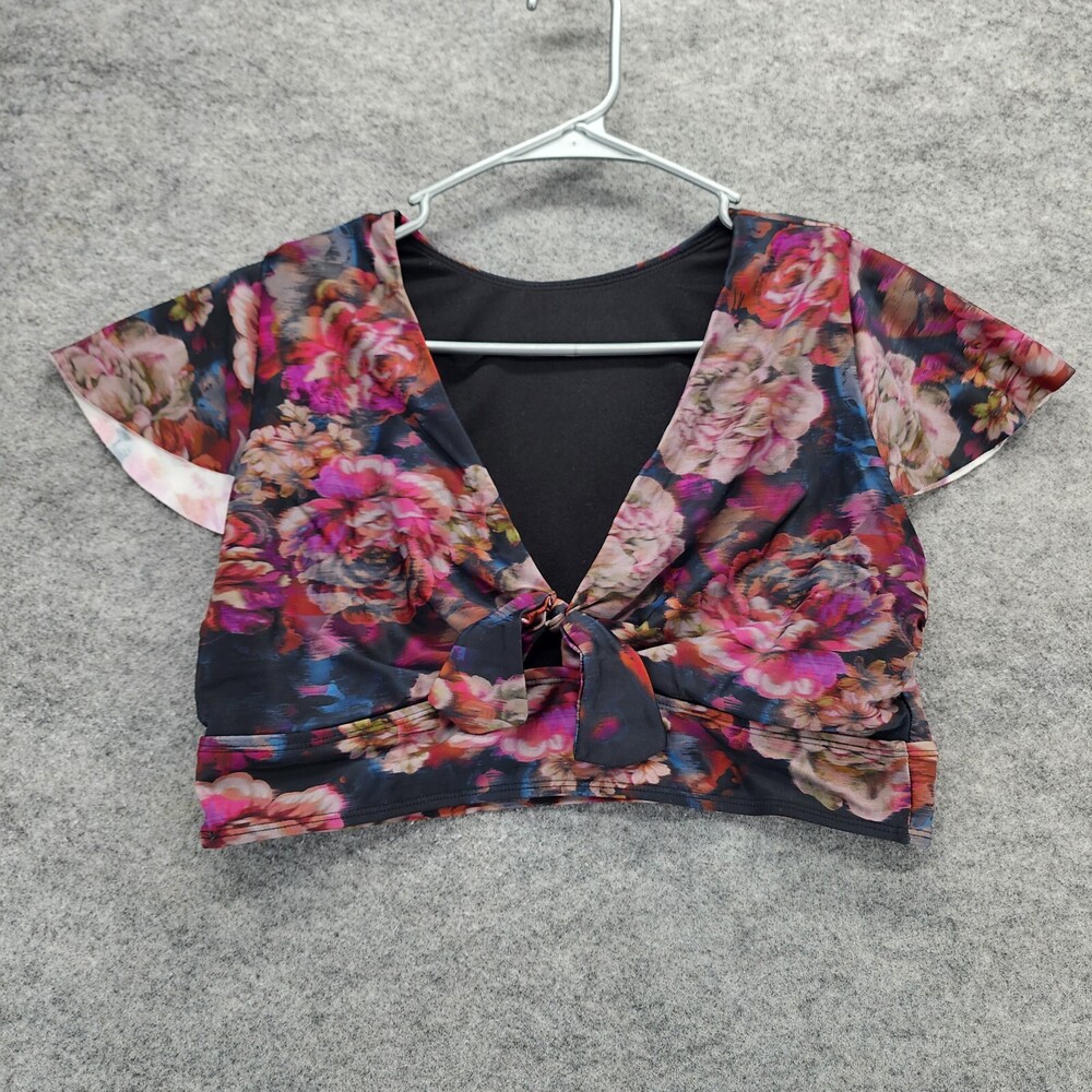 Torrid Crop Top Womens 0 Short Sleeve V Neck Black Floral